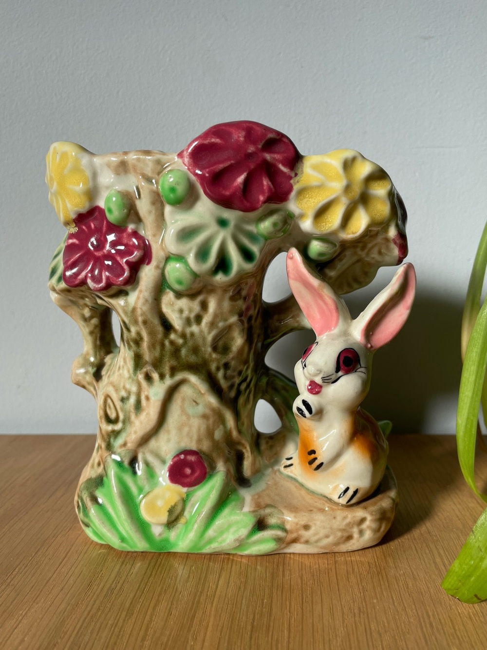 Vintage MCM Shafford Japan Ceramic Bunny Rabbit Tree Trunk Wall Pocket Planter